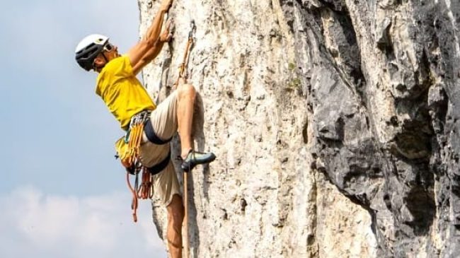 Un bel report sui Denti della Vecchia e sulle nostre due maestri di arrampicata ticinese!